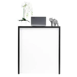 Bancone negozio bianco con cornice nera